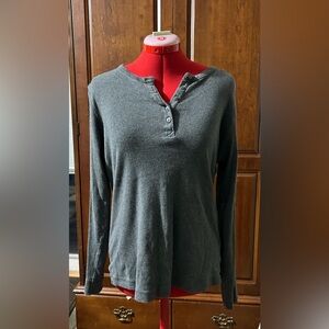 Duluth Trading Co Gray Long-Sleeve Henley Top